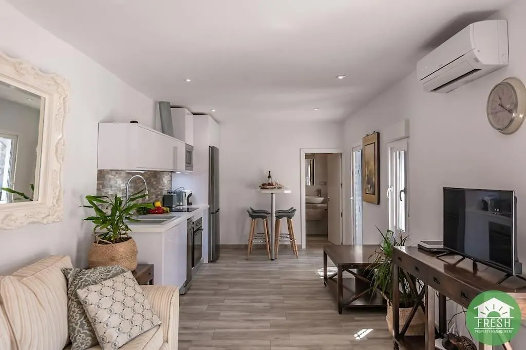 Town House With Roof Terrace In Heart Of Vinuela Apartment Spain